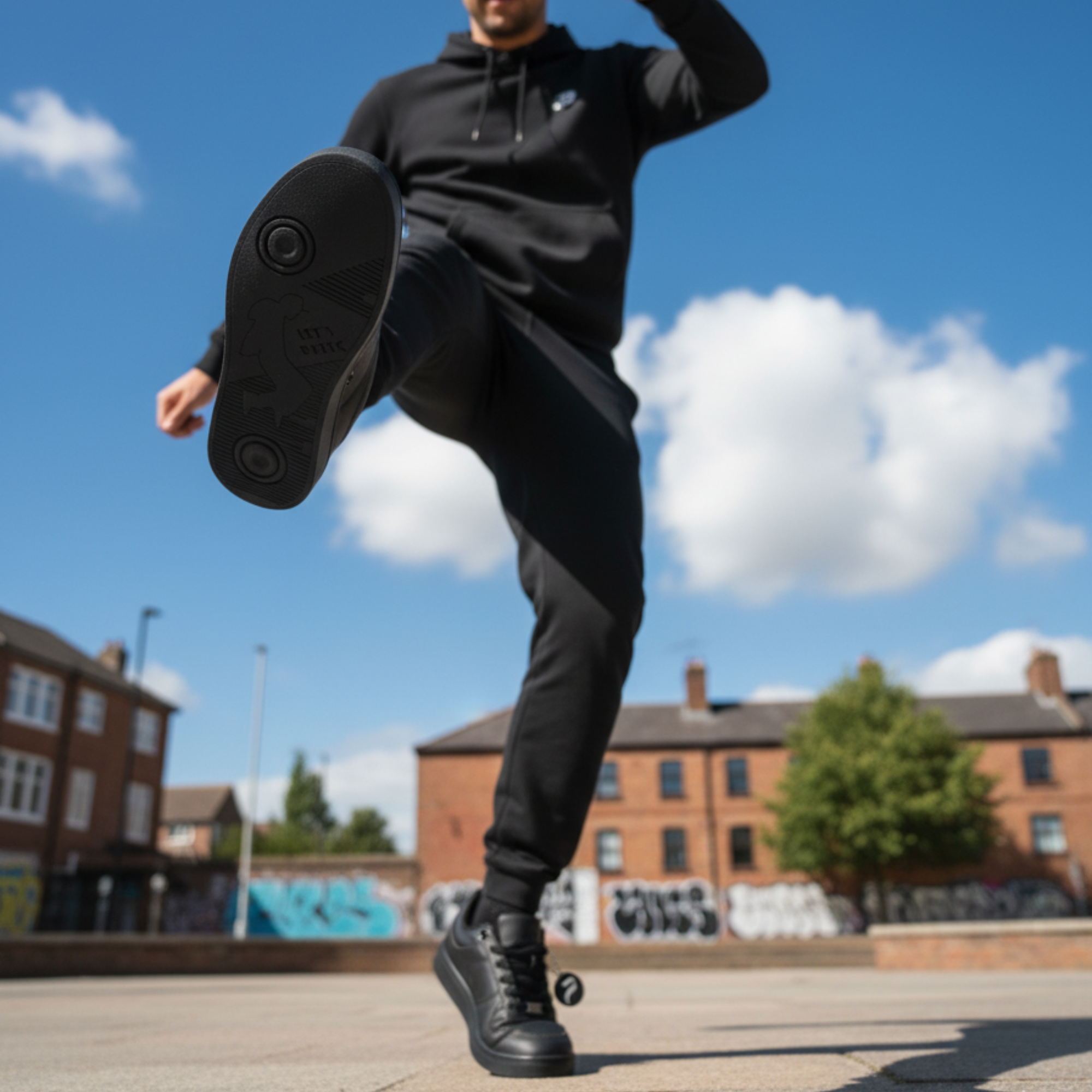 [FLOW ONYX] Unisex Low-Top-Tanzsneaker, schwarz