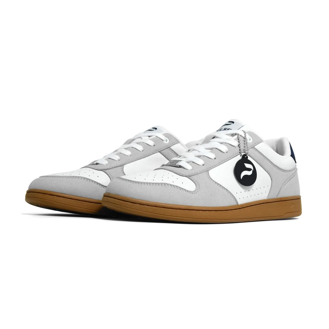Flow 2 Axe dance sneaker, front three-quarter pair