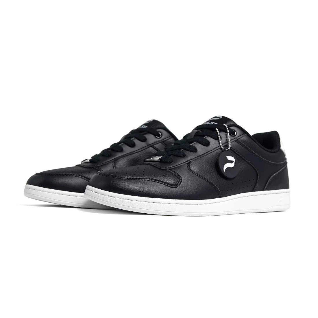Flow 2 Black dance sneaker, front three-quarter pair
